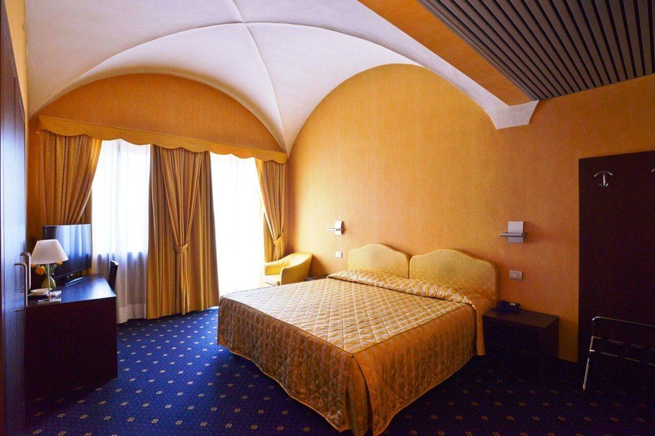 Albergo Della Torre Dal 1891 トレスコーレ・バルネアーリオ エクステリア 写真