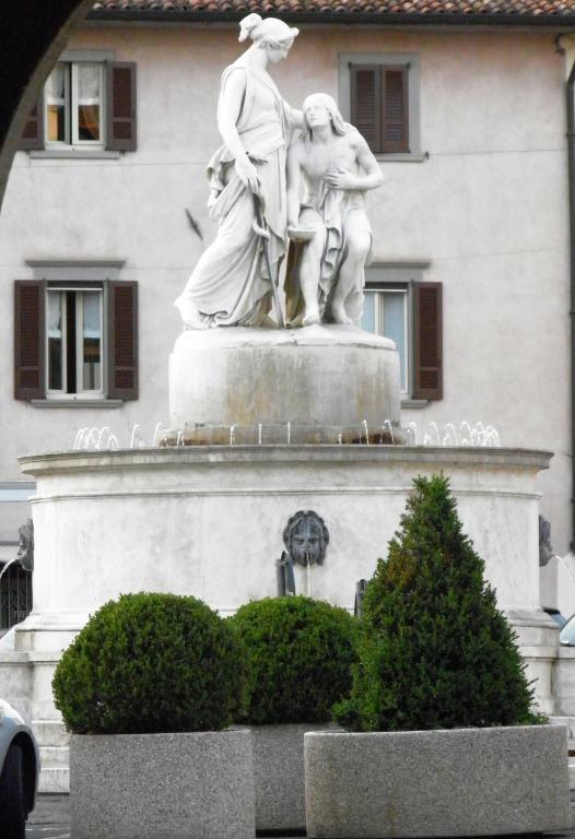 Albergo Della Torre Dal 1891 トレスコーレ・バルネアーリオ エクステリア 写真